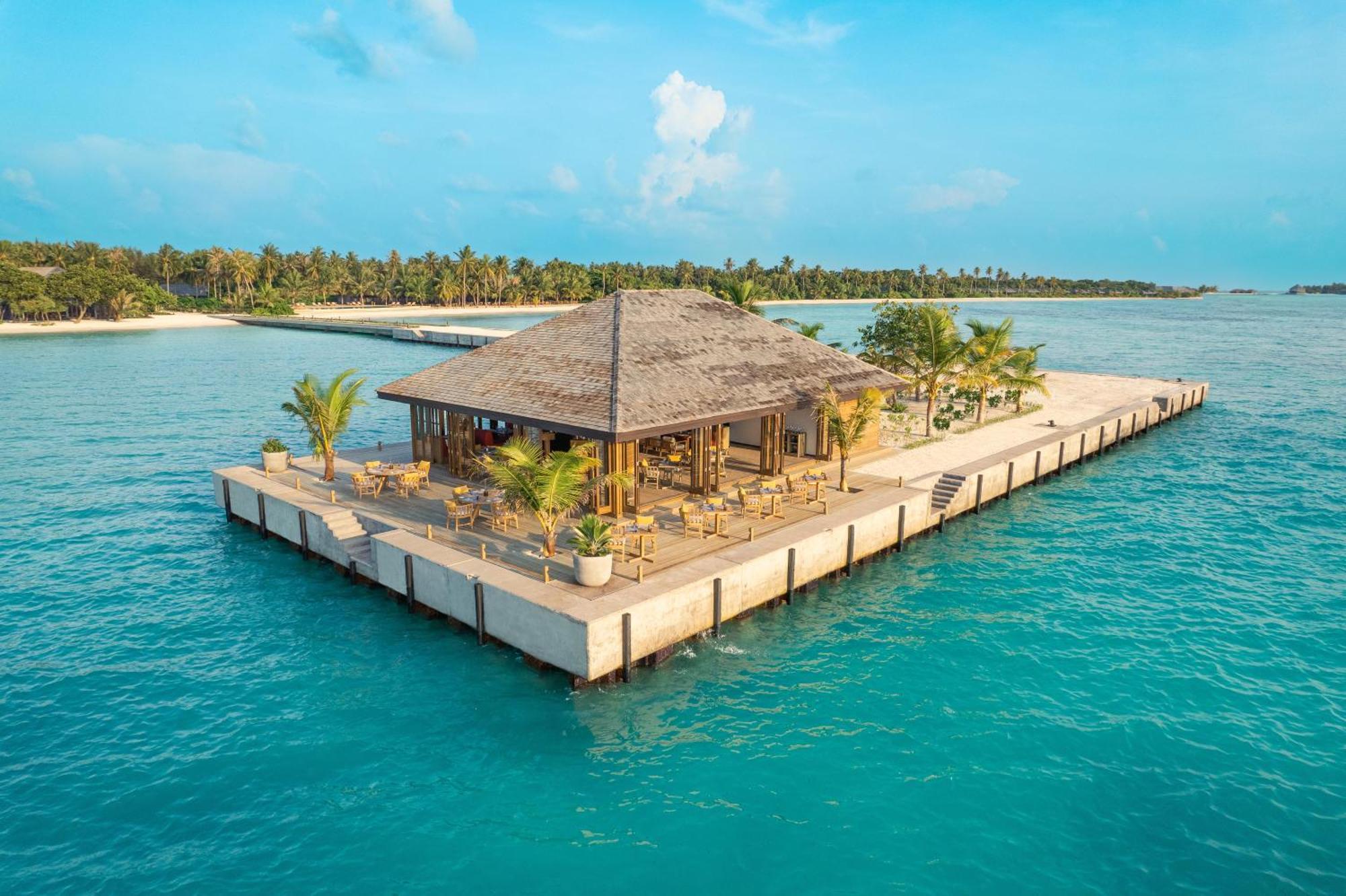 Jawakara Islands Maldives Resort 5*